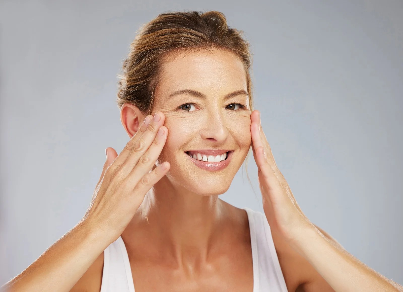 ingrijirea profesionala a tenului Hydrafacial si Dermalinfusion jpeg